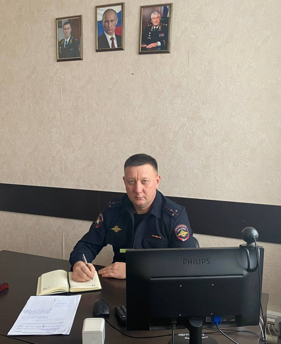 ОБРАЩЕНИЕ врио начальника отделения Госавтоинспекции МО МВД России «Клявлинский» Александра Петровича Дубникова к участникам дорожного движения. ОБРАЩЕНИЕ врио начальника отделения Госавтоинспекции МО МВД России «Клявлинский» Александра Петровича Дубникова к участникам дорожного движения.